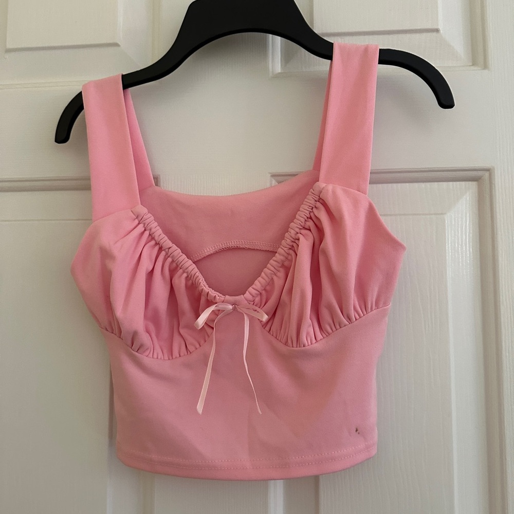 Pink tank